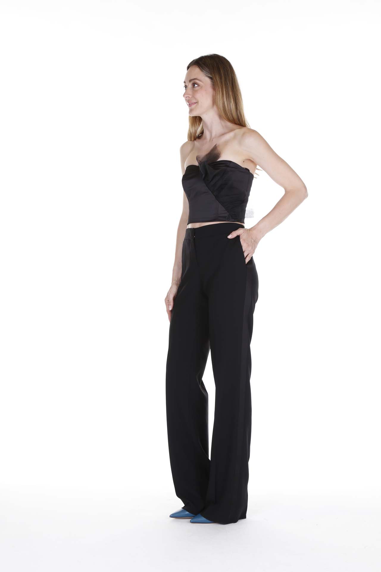 Giorgio Armani, Completo